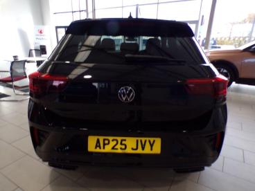 SPOTICAR Volkswagen T-roc 1.5 Tsi Black Edition Dsg Euro 6 (s/s) 5dr Used Car - Suv Petrol Black - Ashington - 1200554301_5