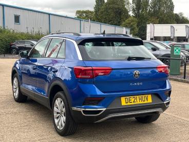 SPOTICAR Volkswagen T-roc 1.5 Tsi Evo Se Euro 6 (s/s) 5dr Used Car - Suv Petrol Blue - Kettering - 1200563754_5