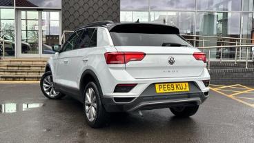 SPOTICAR Volkswagen T-roc 1.6 Tdi Design Euro 6 (s/s) 5dr Used Car - Suv Diesel Blue - Salford - 1200575446_5