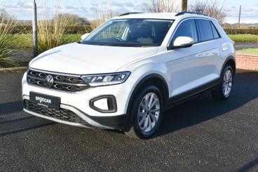 SPOTICAR Volkswagen T-roc 1.0 Tsi Match Euro 6 (s/s) 5dr Used Car - Suv Petrol White - Ballymena County Antrim - 1200579590_3