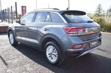 SPOTICAR Volkswagen T-roc 1.5 Tsi Life Euro 6 (s/s) 5dr Used Car - Suv Petrol Grey - Ballymena County Antrim - 1200579591_5