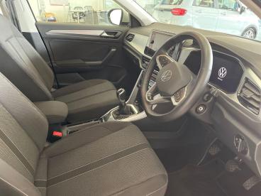SPOTICAR Volkswagen T-roc 1.0 Tsi Life Euro 6 (s/s) 5dr Used Car - Suv Petrol Grey - Bridgend - 1200600509_3