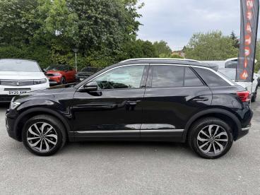 SPOTICAR Volkswagen T-roc 1.5 Tsi Style Euro 6 (s/s) 5dr Used Car - Suv Petrol Black - Colwyn Bay - 1200601340_4