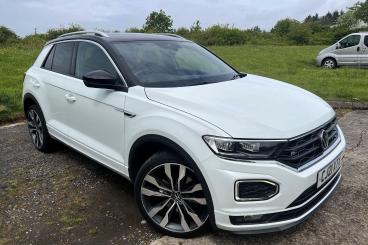 SPOTICAR Volkswagen T-roc 1.5 Tsi Evo R-line Dsg Euro 6 (s/s) 5dr Used Car - Suv Petrol White - Bridgend - 1200604354_1