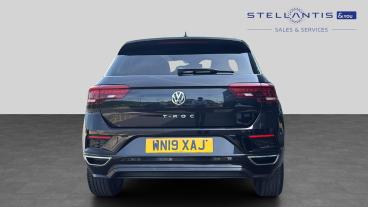 SPOTICAR Volkswagen T-roc 1.5 Tsi Evo R-line Dsg Euro 6 (s/s) 5dr Used Car - Suv Petrol Black - Bristol - 1200604729_4