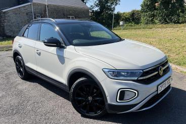 SPOTICAR Volkswagen T-roc 1.0 Tsi Style Euro 6 (s/s) 5dr Used Car - Suv Petrol Grey - Bridgend - 1200617066_1