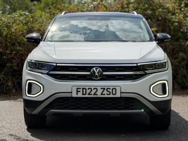 SPOTICAR Volkswagen T-roc 1.5 Tsi Style Euro 6 (s/s) 5dr Used Car - Suv Petrol White - Balsall Common - 1200620483_2