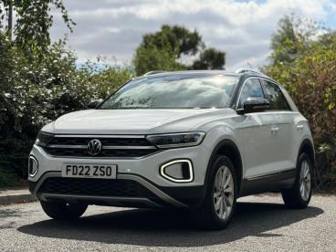 SPOTICAR Volkswagen T-roc 1.5 Tsi Style Euro 6 (s/s) 5dr Used Car - Suv Petrol White - Balsall Common - 1200620483_3