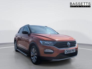 SPOTICAR Volkswagen T-roc 1.6 Tdi Design Euro 6 (s/s) 5dr Used Car - Suv Diesel Orange - Bridgend - 1200620492_1