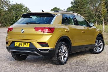 SPOTICAR Volkswagen T-roc 1.0 Tsi Se Euro 6 (s/s) 5dr Used Car - Suv Petrol Yellow - Eastbourne - 1200622051_3