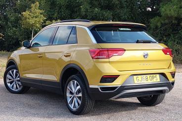 SPOTICAR Volkswagen T-roc 1.0 Tsi Se Euro 6 (s/s) 5dr Used Car - Suv Petrol Yellow - Eastbourne - 1200622051_5