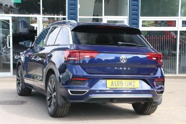 SPOTICAR Volkswagen T-roc 1.6 Tdi R-line Euro 6 (s/s) 5dr Used Car - Suv Diesel Blue - Lichfield - 1200628010_4