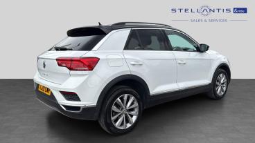SPOTICAR Volkswagen T-roc 1.0 Tsi Design Euro 6 (s/s) 5dr Used Car - Suv Petrol White - Salford - 1200628766_3