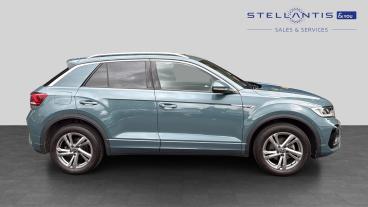 SPOTICAR Volkswagen T-roc 1.5 Tsi R-line Dsg Euro 6 (s/s) 5dr Used Car - Suv Petrol Blue - Sheffield - 1200631502_2