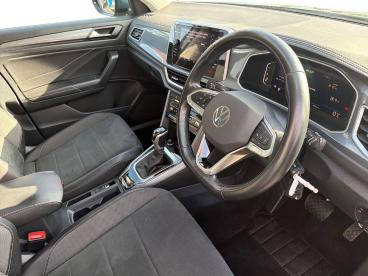 SPOTICAR Volkswagen T-roc 1.5 Tsi Style Dsg Euro 6 (s/s) 5dr Used Car - Suv Petrol Blue - Barnsley - 1200631580_5