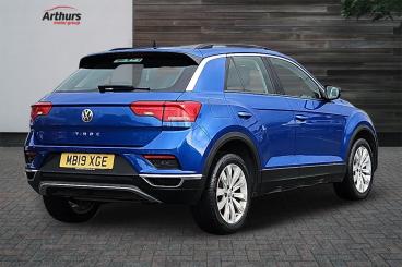 SPOTICAR Volkswagen T-roc 2.0 Tdi Se Euro 6 (s/s) 5dr Used Car - Suv Diesel Blue - Newtown - 1200633297_3