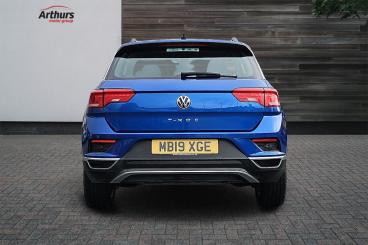 SPOTICAR Volkswagen T-roc 2.0 Tdi Se Euro 6 (s/s) 5dr Used Car - Suv Diesel Blue - Newtown - 1200633297_4