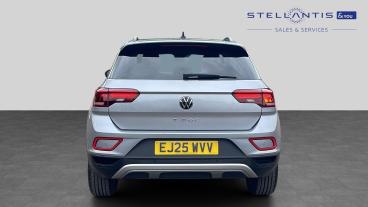 SPOTICAR Volkswagen T-roc 1.5 Tsi Match Dsg Euro 6 (s/s) 5dr Used Car - Suv Petrol Silver - Hatfield - 1200633716_4