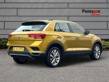 SPOTICAR Volkswagen T-roc 1.0 Tsi Se Euro 6 (s/s) 5dr Used Car - Suv Petrol Yellow - Lincoln - 1200635005_4