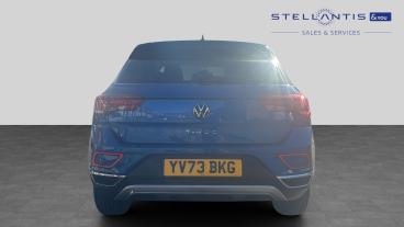 SPOTICAR Volkswagen T-roc 1.5 Tsi Style Dsg Euro 6 (s/s) 5dr Used Car - Suv Petrol Blue - Nottingham - 1200642815_4