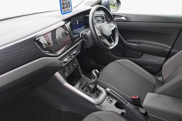 SPOTICAR Volkswagen Taigo 1.0 Tsi Life Euro 6 (s/s) 5dr Used Car - Suv Petrol Grey - Telford - 1200549704_2