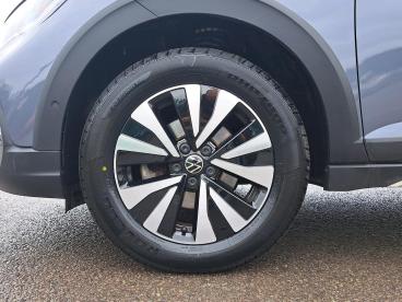 SPOTICAR Volkswagen Taigo 1.0 Tsi Life Euro 6 (s/s) 5dr Used Car - Suv Petrol Grey - Telford - 1200549704_5