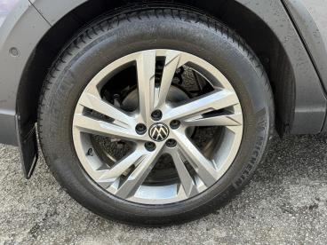 SPOTICAR Volkswagen Taigo 1.0 Tsi R-line Dsg Euro 6 (s/s) 5dr Used Car - Suv Petrol Grey - Eglinton - 1200601508_3