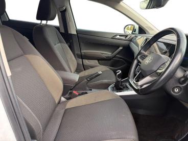 SPOTICAR Volkswagen Taigo 1.0 Tsi Life Euro 6 (s/s) 5dr Used Car - Suv Petrol White - Hereford - 1200639838_3