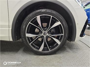 SPOTICAR Volkswagen Tiguan 2.0 Tdi R-line Dsg Euro 6 (s/s) 5dr Used Car - Suv Diesel White - Dungannon - 1200535144_5