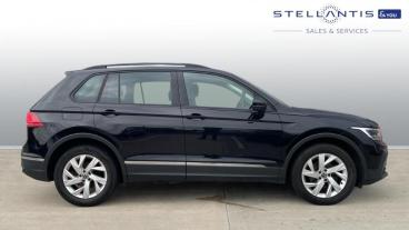SPOTICAR Volkswagen Tiguan 1.5 Tsi Life Dsg Euro 6 (s/s) 5dr Used Car - Suv Petrol Black - Liverpool - 1200548043_2