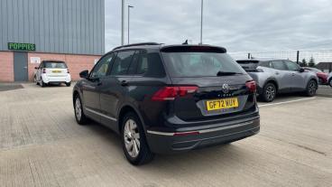 SPOTICAR Volkswagen Tiguan 1.5 Tsi Life Dsg Euro 6 (s/s) 5dr Used Car - Suv Petrol Black - Liverpool - 1200548043_5