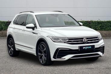 SPOTICAR Volkswagen Tiguan 1.5 Tsi R-line Dsg Euro 6 (s/s) 5dr Used Car - Suv Petrol White - Cannock - 1200554917_1