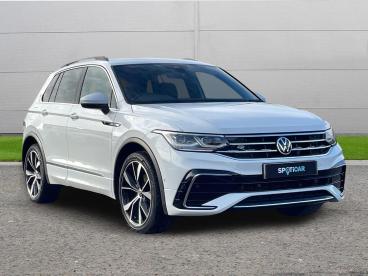 SPOTICAR Volkswagen Tiguan 1.5 Tsi R-line Dsg Euro 6 (s/s) 5dr Used Car - Suv Petrol White - Selby - 1200559236_1