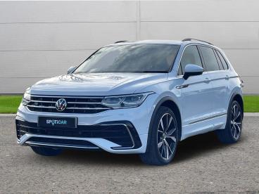 SPOTICAR Volkswagen Tiguan 1.5 Tsi R-line Dsg Euro 6 (s/s) 5dr Used Car - Suv Petrol White - Selby - 1200559236_3