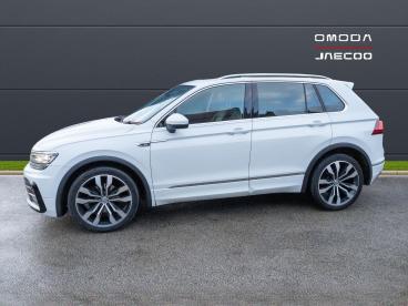 SPOTICAR Volkswagen Tiguan 2.0 Tdi R-line 4motion Euro 6 (s/s) 5dr Used Car - Suv Diesel White - Oldham - 1200569205_4