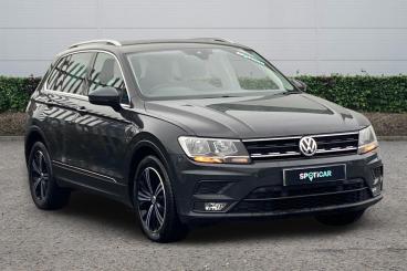 SPOTICAR Volkswagen Tiguan 2.0 Tdi Se Navigation Euro 6 (s/s) 5dr Used Car - Suv Diesel Grey - Cannock - 1200572985_1