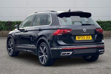 SPOTICAR Volkswagen Tiguan 2.0 Tdi R-line Dsg Euro 6 (s/s) 5dr Used Car - Suv Diesel Black - Cannock - 1200574447_3