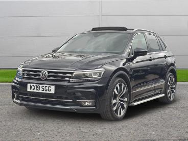 SPOTICAR Volkswagen Tiguan 2.0 Tdi R-line Tech Dsg 4motion Euro 6 (s/s) 5dr Used Car - Suv Diesel Black - Selby - 1200590628_3