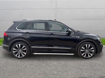 SPOTICAR Volkswagen Tiguan 2.0 Tdi R-line Tech Dsg 4motion Euro 6 (s/s) 5dr Used Car - Suv Diesel Black - Selby - 1200590628_4