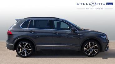 SPOTICAR Volkswagen Tiguan 1.5 Tsi R-line Dsg Euro 6 (s/s) 5dr Used Car - Suv Petrol Grey - Sale - 1200598612_2