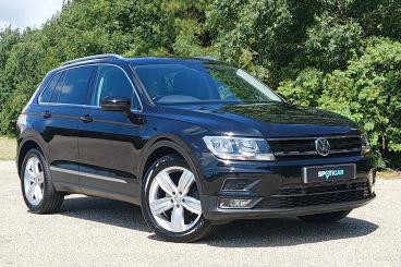 SPOTICAR Volkswagen Tiguan 1.5 Tsi Evo Match Dsg Euro 6 (s/s) 5dr Used Car - Suv Petrol Black - Eastbourne - 1200614299_1