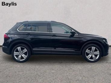 SPOTICAR Volkswagen Tiguan 1.5 Tsi Evo Match Dsg Euro 6 (s/s) 5dr Used Car - Suv Petrol Black - Hereford - 1200614873_5