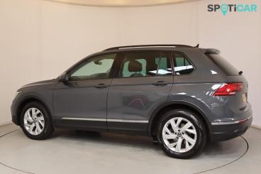 SPOTICAR Volkswagen Tiguan 2.0 Tdi Life Euro 6 (s/s) 5dr Used Car - Suv Diesel Grey - Wellingborough - 1200616969_5