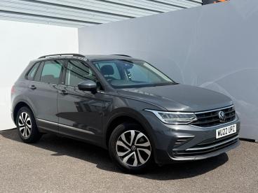 SPOTICAR Volkswagen Tiguan 1.5 Tsi Active Euro 6 (s/s) 5dr Used Car - Suv Petrol Grey - Trowbridge - 1200618319_1