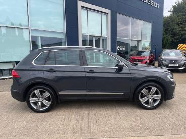 SPOTICAR Volkswagen Tiguan 1.5 Tsi Evo Match Euro 6 (s/s) 5dr Used Car - Suv Petrol Grey - Kettering - 1200621234_2