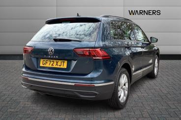 SPOTICAR Volkswagen Tiguan 1.5 Tsi Life Euro 6 (s/s) 5dr Used Car - Suv Petrol Blue - Gloucester - 1200622311_4