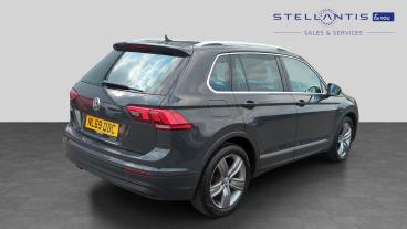 SPOTICAR Volkswagen Tiguan 1.5 Tsi Evo Match Euro 6 (s/s) 5dr Used Car - Suv Petrol Grey - Crawley - 1200626775_3