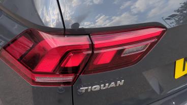 SPOTICAR Volkswagen Tiguan 1.5 Tsi Evo Match Euro 6 (s/s) 5dr Used Car - Suv Petrol Grey - Crawley - 1200626775_5