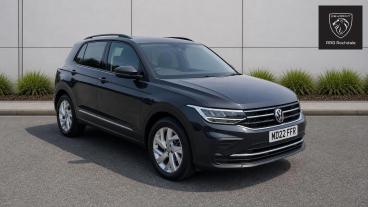 SPOTICAR Volkswagen Tiguan 1.5 Tsi Life Euro 6 (s/s) 5dr Used Car - Suv Petrol Grey - Rochdale - 1200628390_1