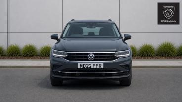 SPOTICAR Volkswagen Tiguan 1.5 Tsi Life Euro 6 (s/s) 5dr Used Car - Suv Petrol Grey - Rochdale - 1200628390_2
